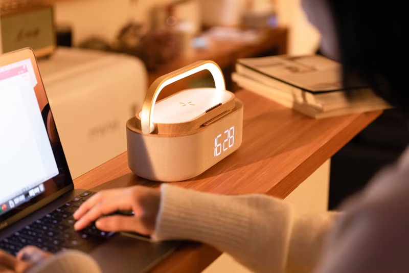 اسپیکر و شارژر وایرلس دیوریکس مدل DX-W100