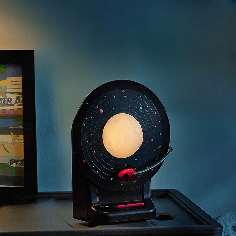 چراغ خواب و اسپیکر طرح فضا