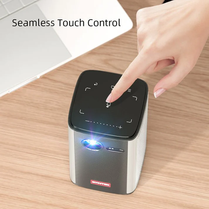 مینی پروژکتور شارژی برند BYINTEK مدل P70